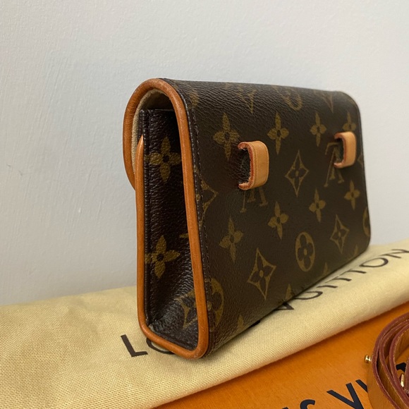 ❣️SOLD❣️Authentic LV Louis Vuitton Florentine Belt Bag Vintage - Picture 4 of 11